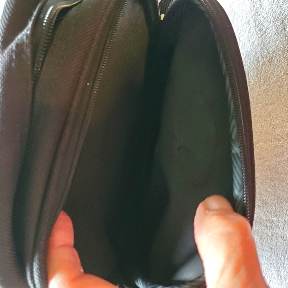 Ricardo Beverly Hills Black Canvas Travel Bag Crossbody Over the Shoulder - Picture 9 of 11